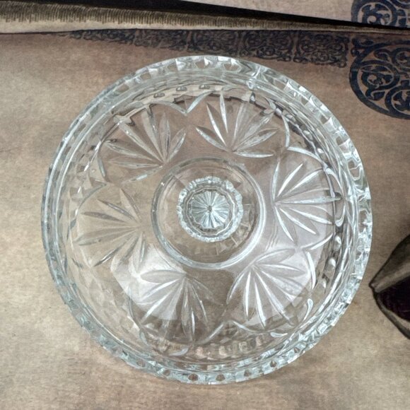 Vtg Diamond Cut Candy Dish w Lid - USA trinket bowl decor grannycore cottage - Picture 10 of 14